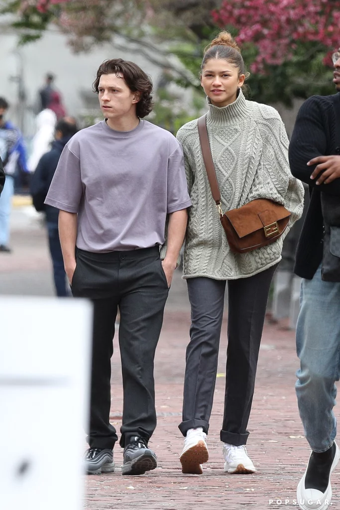 tom-holland-and-zendaya-were-seen-kissing-in-boston