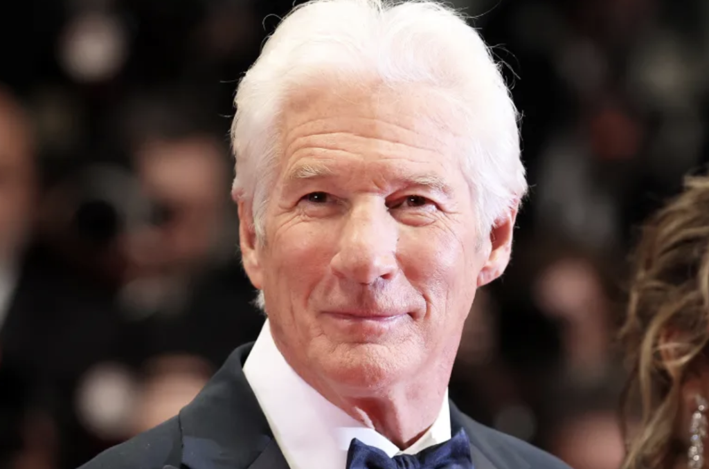 fans-stunned-after-realizing-homeless-man-in-these-pics-is-richard-gere:-‘i-wouldn’t-have-recognized-him’