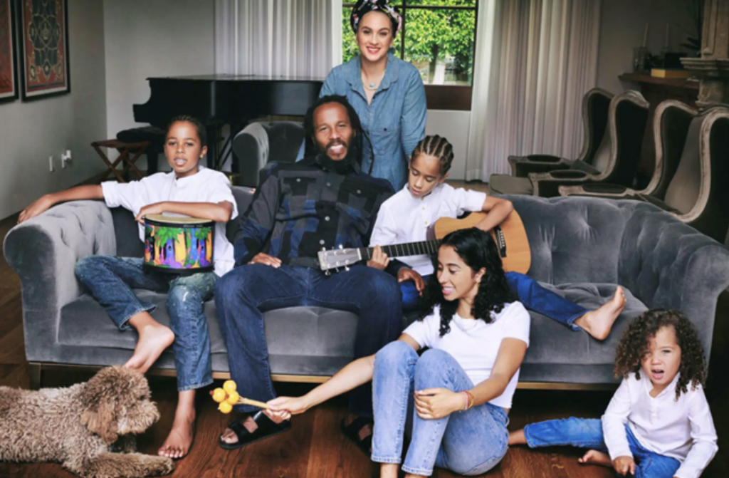 musician-ziggy-marley,-55,-lives-happily-with-his-wife-and-children-in-an-elegant-but-friendly-villa-in-the-toluca-lake-neighborhood-of-los-angeles