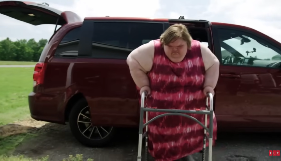 Tammy Slaton steps out of a car in an episode of TLC's reality show 