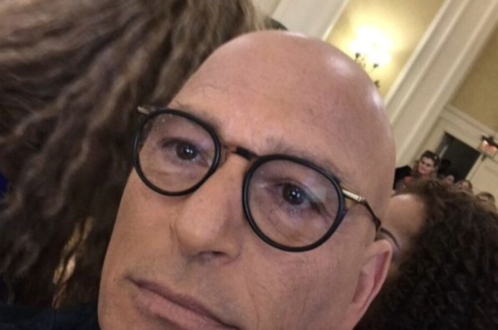 howie-mandel-reveals-he’s-‘incredibly-medicated,’-admits-mental-health-struggles-are-‘absolute-hell’