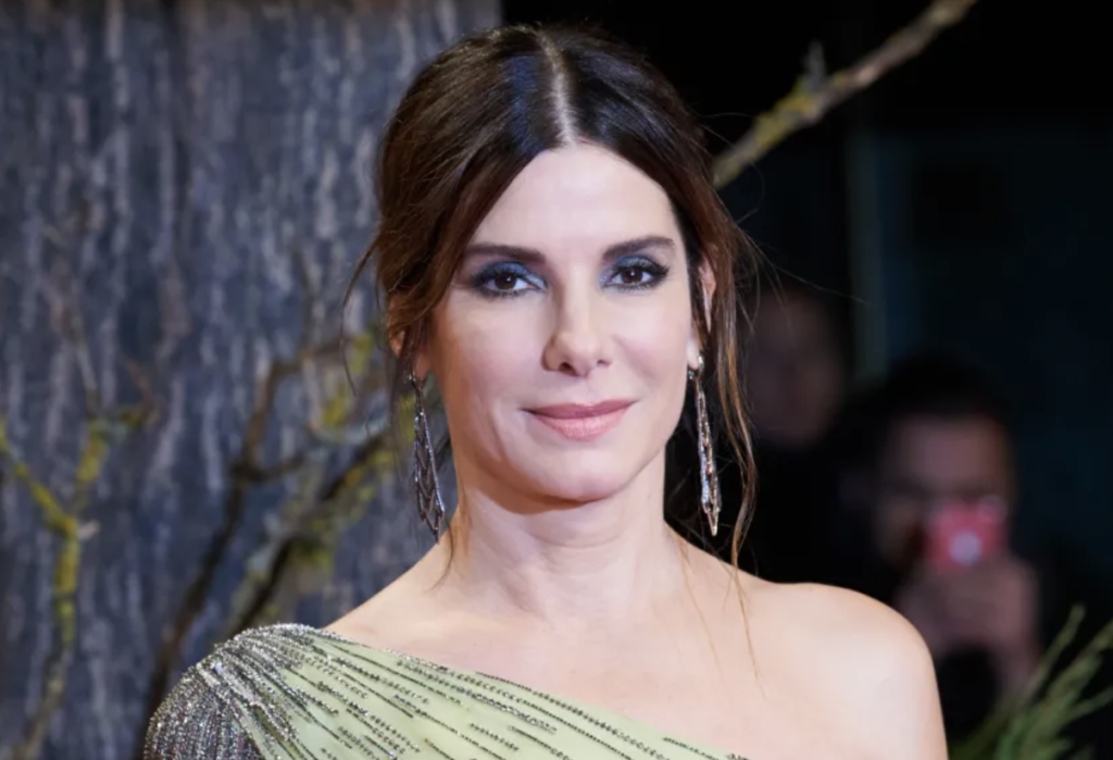 sandra-bullock,-60,-makes-a-rare-red-carpet-appearance-following-the-death-of-her-longtime-partner,-causing-a-stir-—-photos