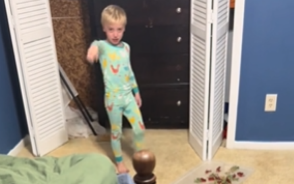 mom-cracks-up-over-where-youngest-son-wants-to-sleep