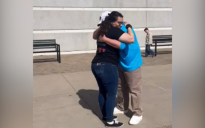 woman-meets-biological-father-after-16-year-search-and-dna-test-surprise