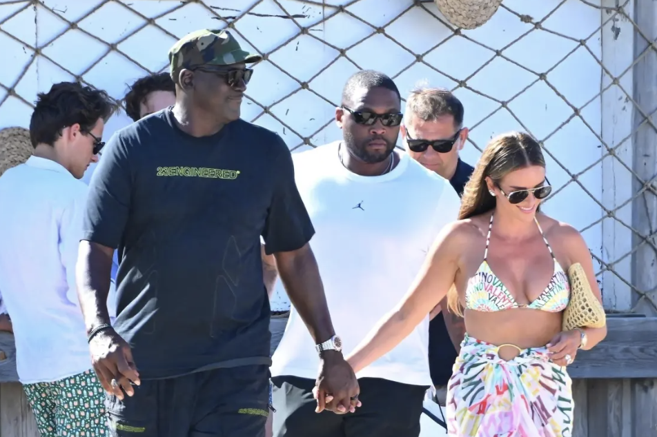 michael-jordan-and-wife-yvette-prieto-enjoy-st.-tropez-lunch-date-as-dreamy-trip-continues