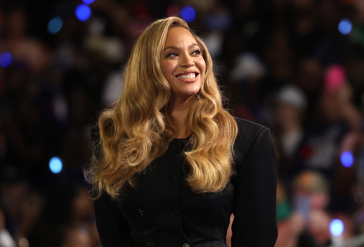 beyonce’s-nfl-christmas-halftime-gig:-everything-we-know