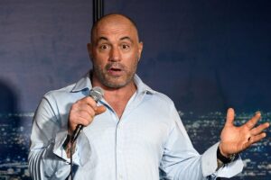 joe-rogan-reveals-what-new-jersey’s-mystery-drones-could-be—’sus’