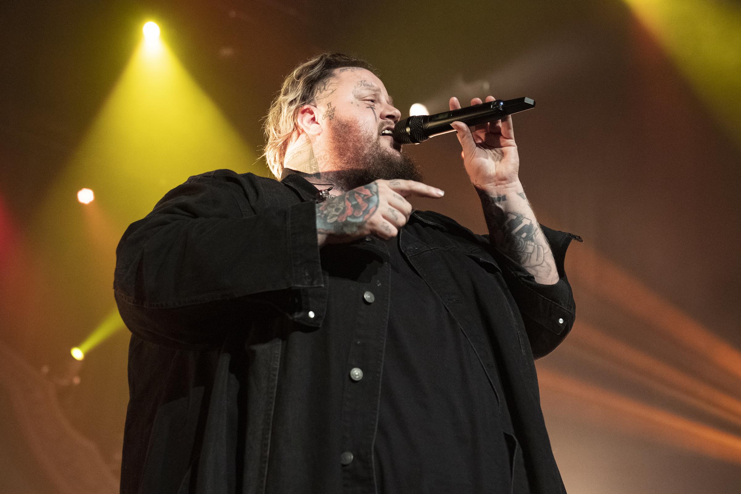 Jelly Roll performs at the Orpheum Theater in New Orleans, Louisiana, on November 12, 2021 | Source: Getty Images