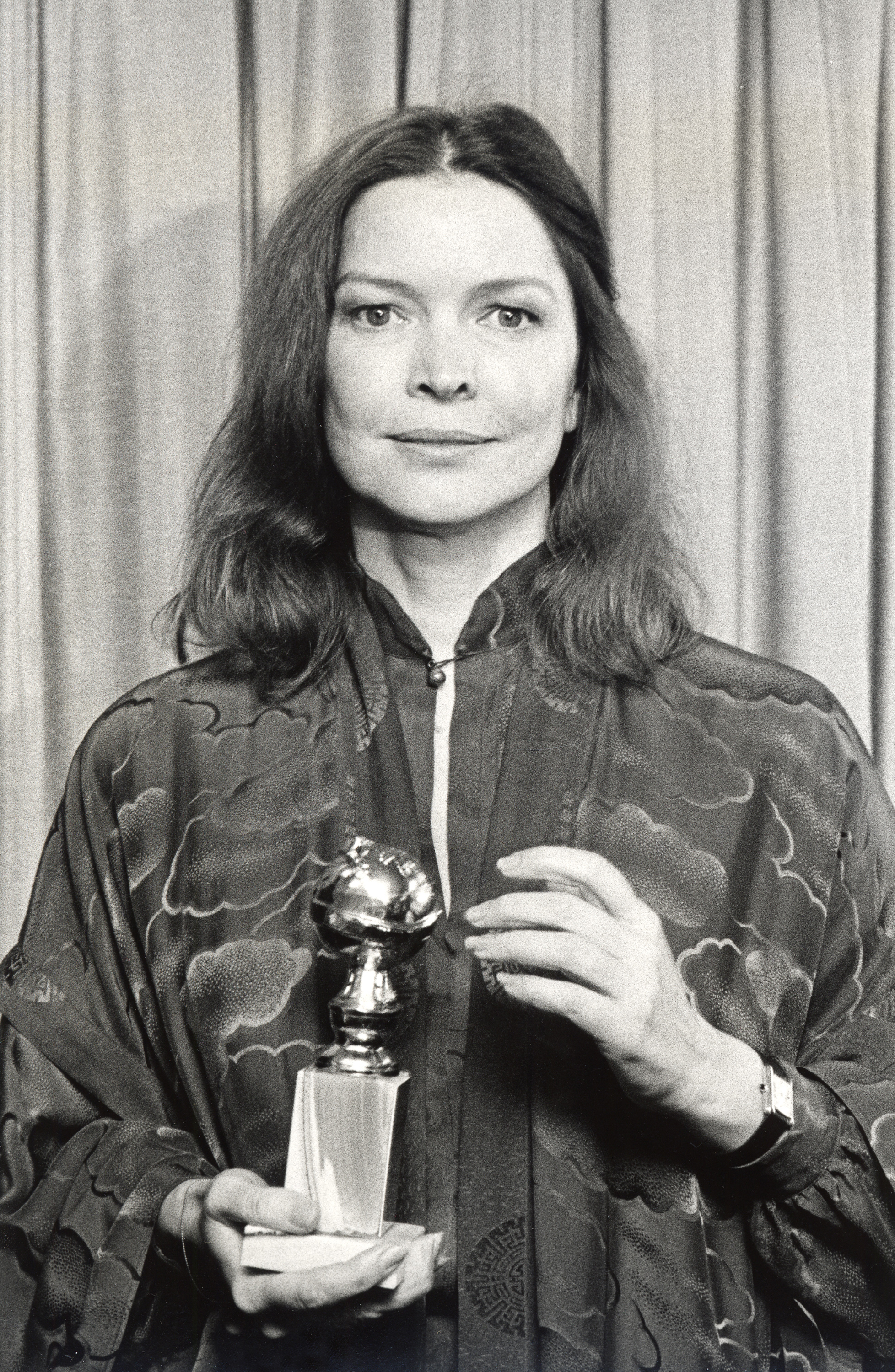 The actress attends an awards ceremony in 1979 | Source: Getty Images