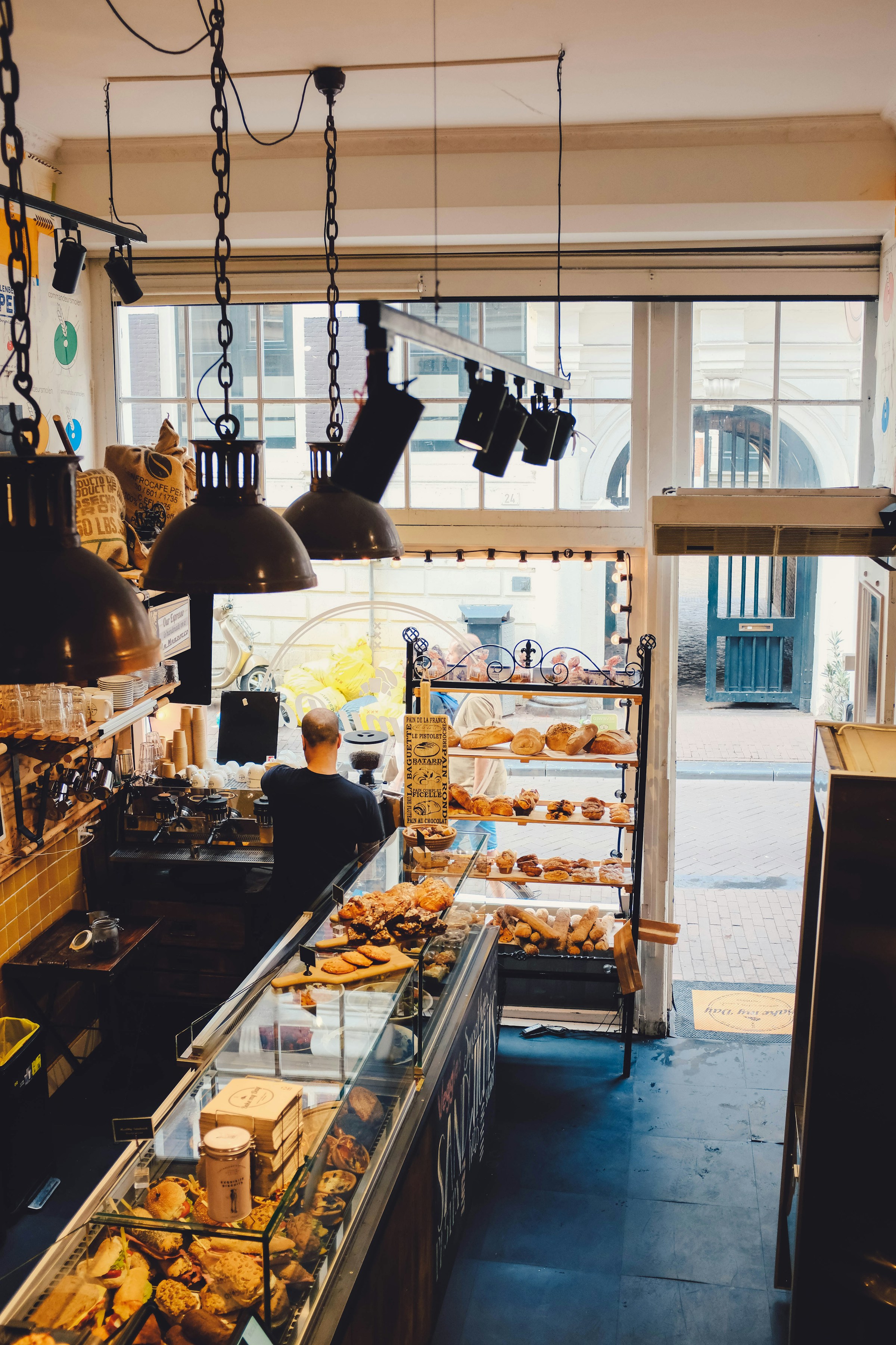 Interior view of a bakery | Source: Unsplash