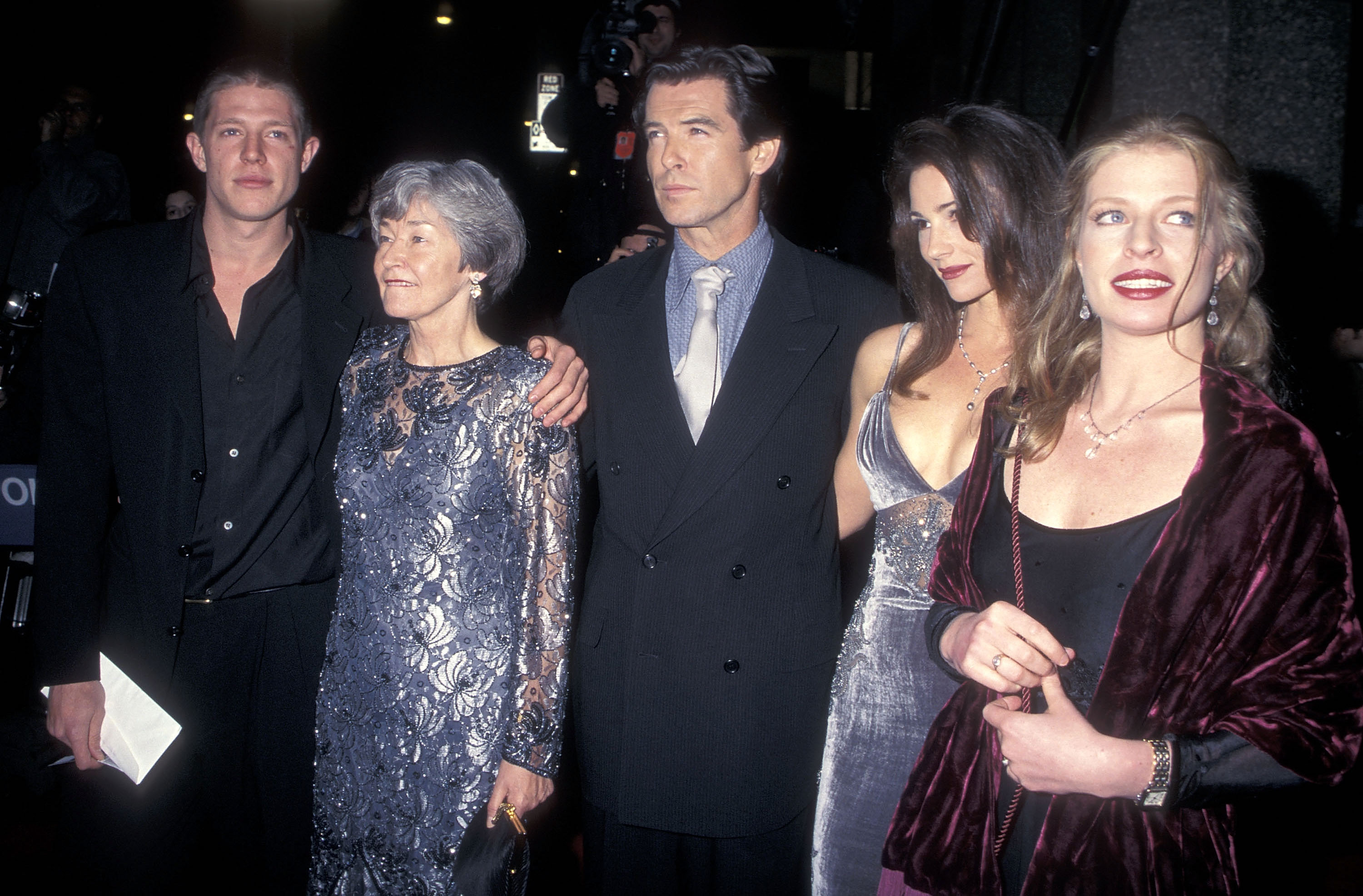 Christopher Brosnan, Pierce Brosnan's mother May Smith, Pierce Brosnan,  Keely Shaye Smith, and Charlotte Brosnan at the 