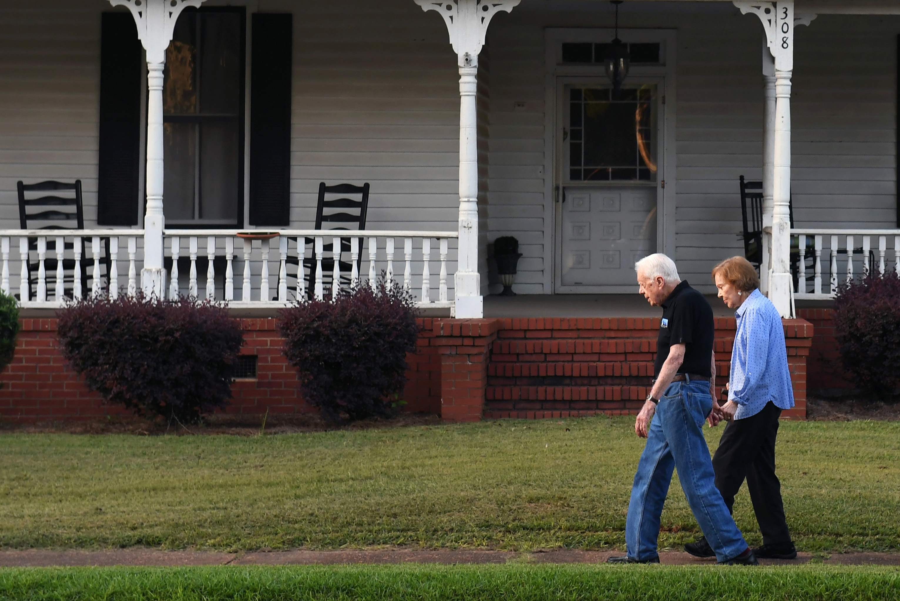 Former U.S President Jimmy Carter and former U.S. First Lady Rosalynn Carter spotted in Plains, Georgia on August 4, 2018 | Source: Getty Images