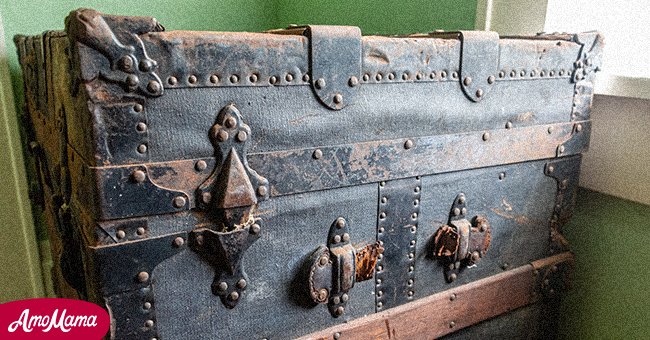 An old trunk | Source: Shutterstock