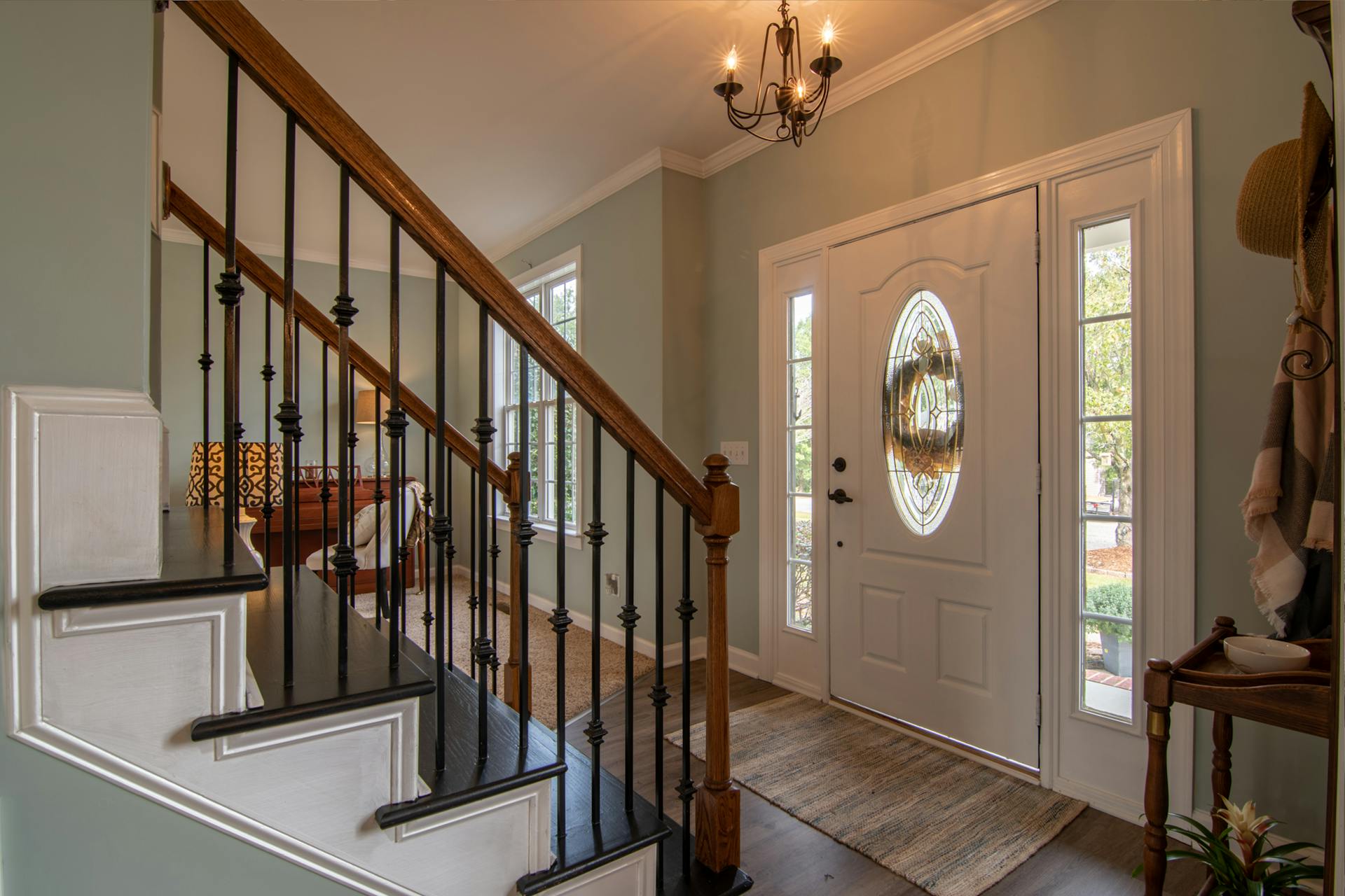 A home entrance hall | Source: Pexels