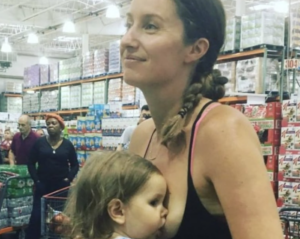 mom-responds-to-backlash-after-photo-breastfeeding-toddler