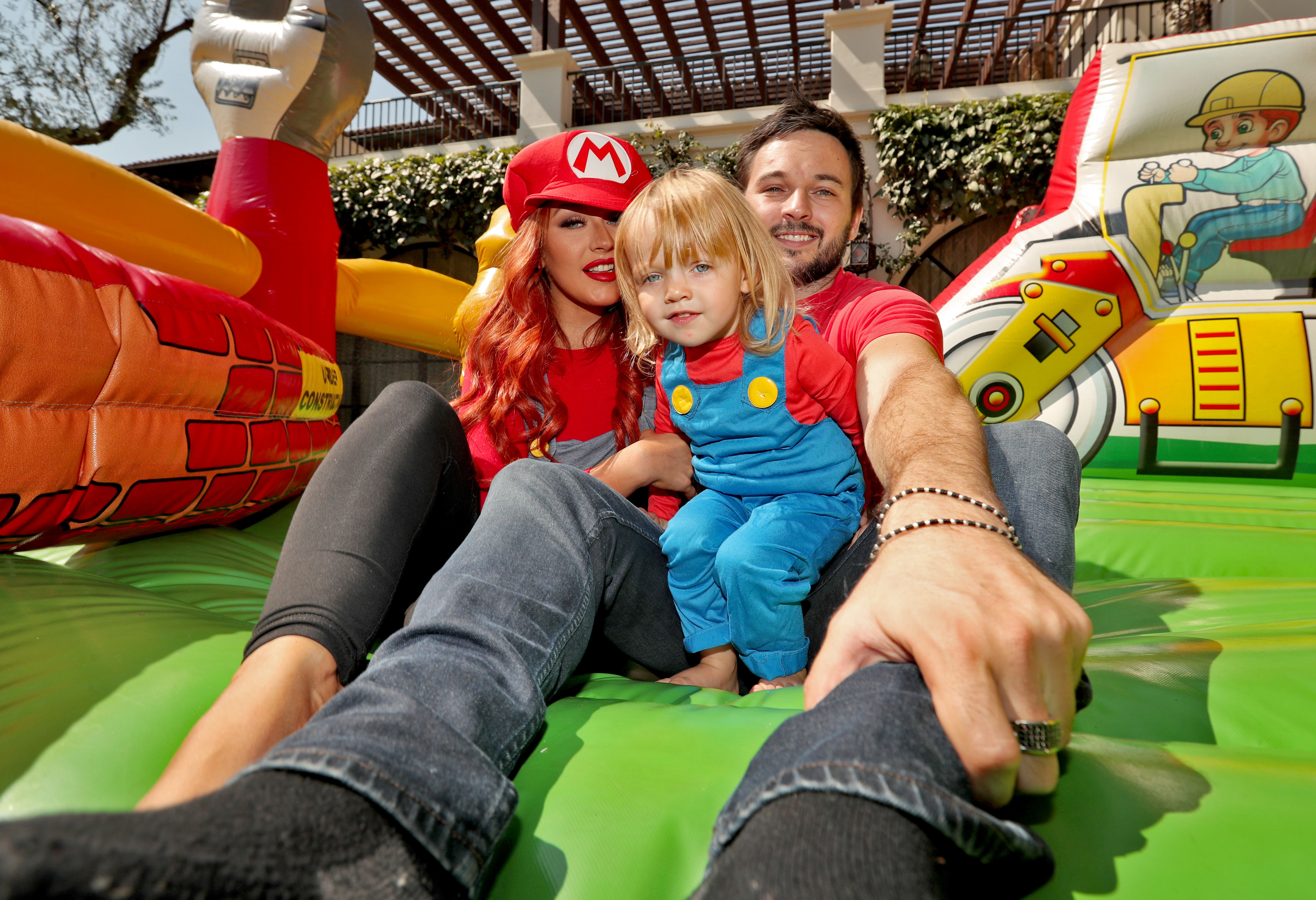 Christina Aguilera and Matthew Rutler with their daughter Summer Rain Rutler during Summer's second birthday party in Beverly Hills, California on August 20, 2016. | Source: Getty Images