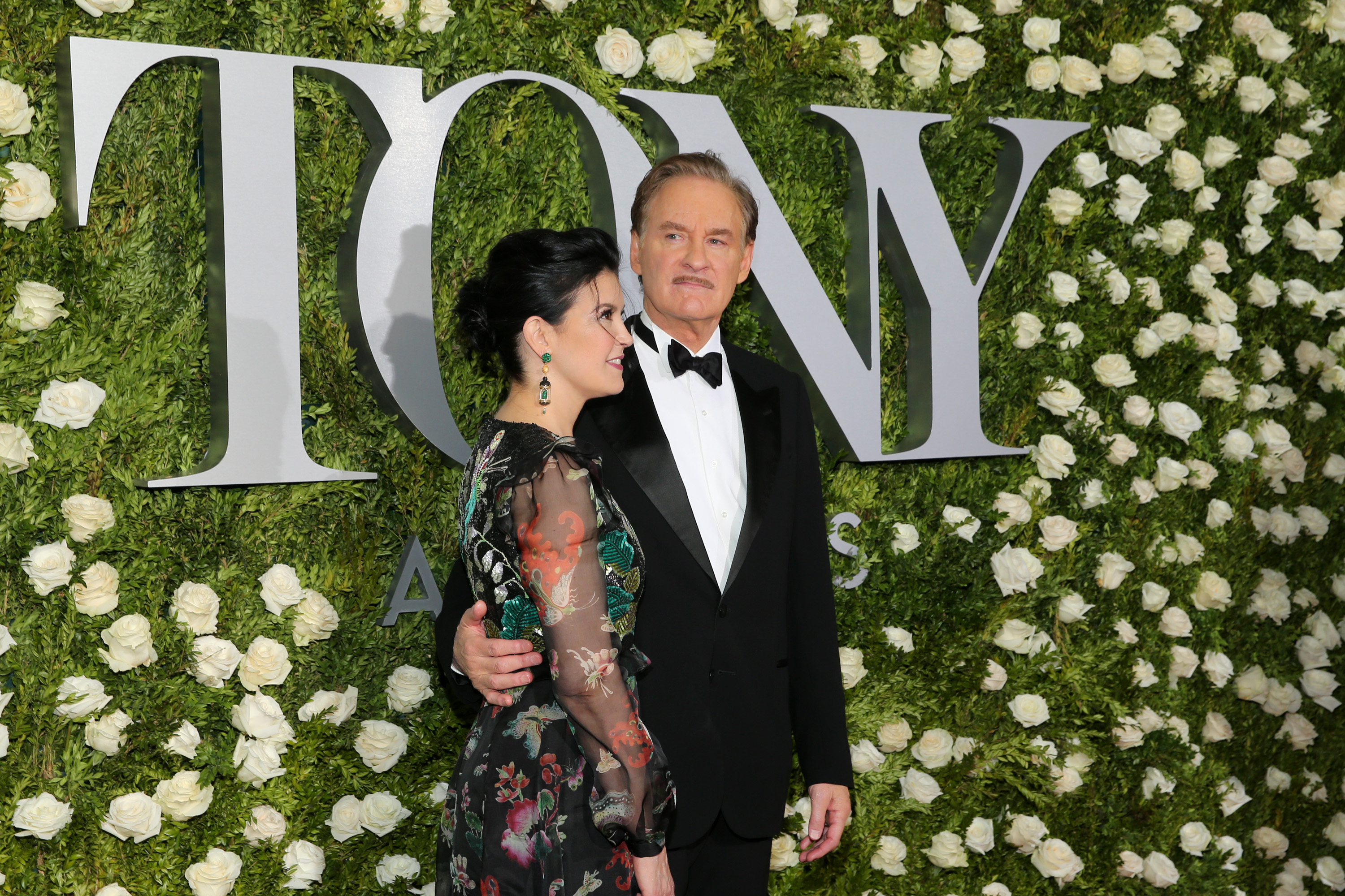 Phoebe Cates and Kevin Kline at Radio City Music Hall on June 11, 2017 in New York City | Source: Getty Images