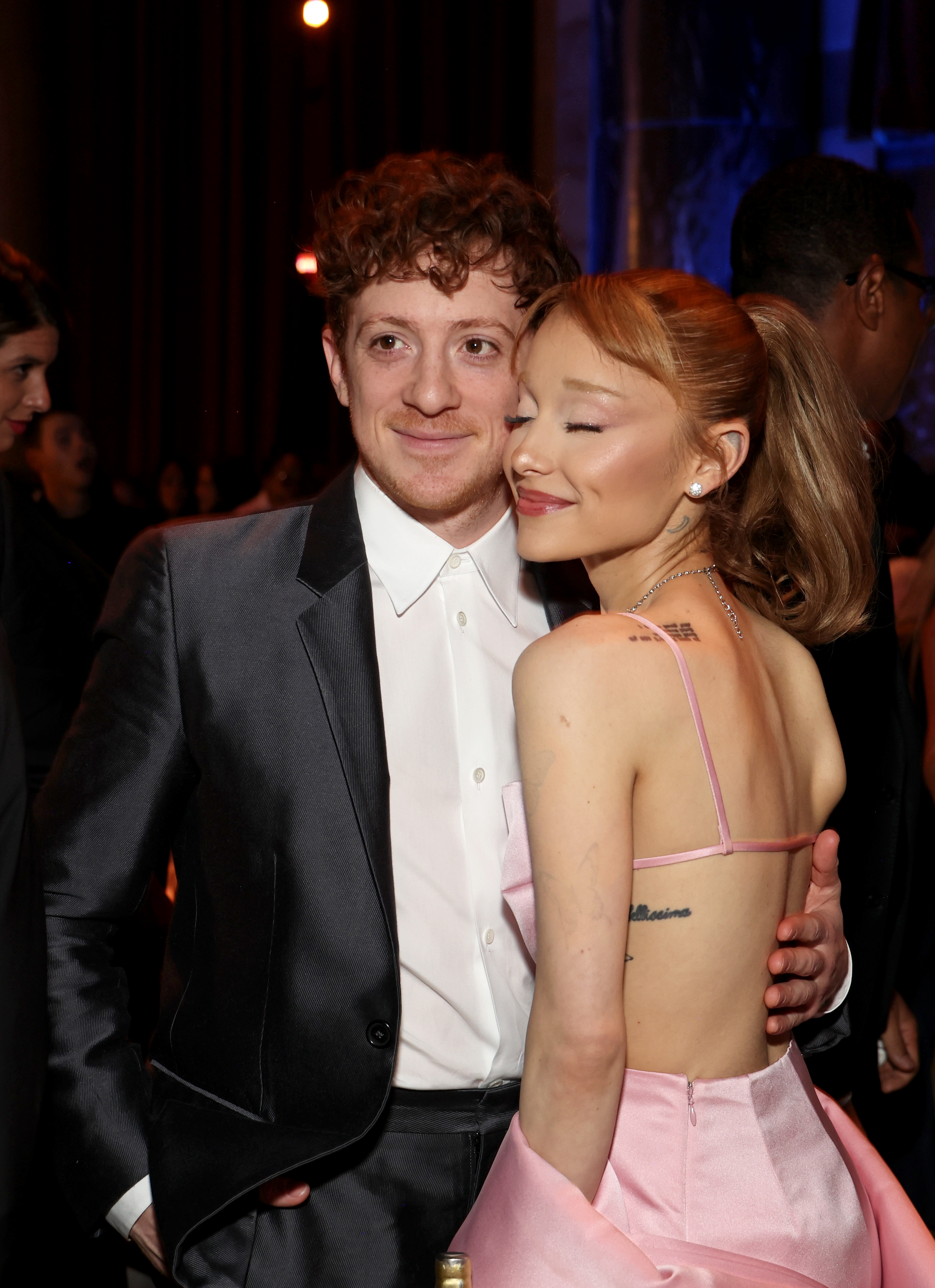 Ethan Slater and Ariana Grande attend The National Board of Review Annual Awards Gala on January 7, 2025 | Source: Getty Images