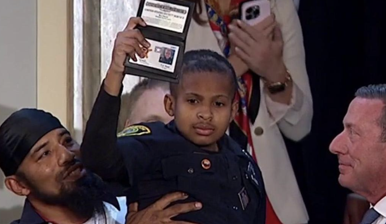 social-media-explodes-after-dems-do-not-stand-for-13-year-old-cancer-survivor:-‘truly-sick-people’