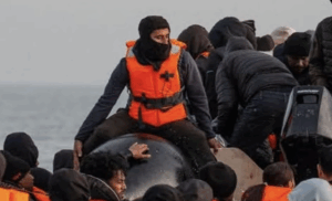massive-petition-to-stop-asylum-seekers-getting-benefits-smashes-new-milestone